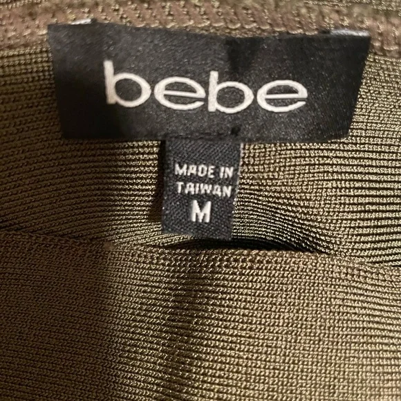 Bebe Khaki Skirt with Copper Sequin Detail - Picture 2 of 2